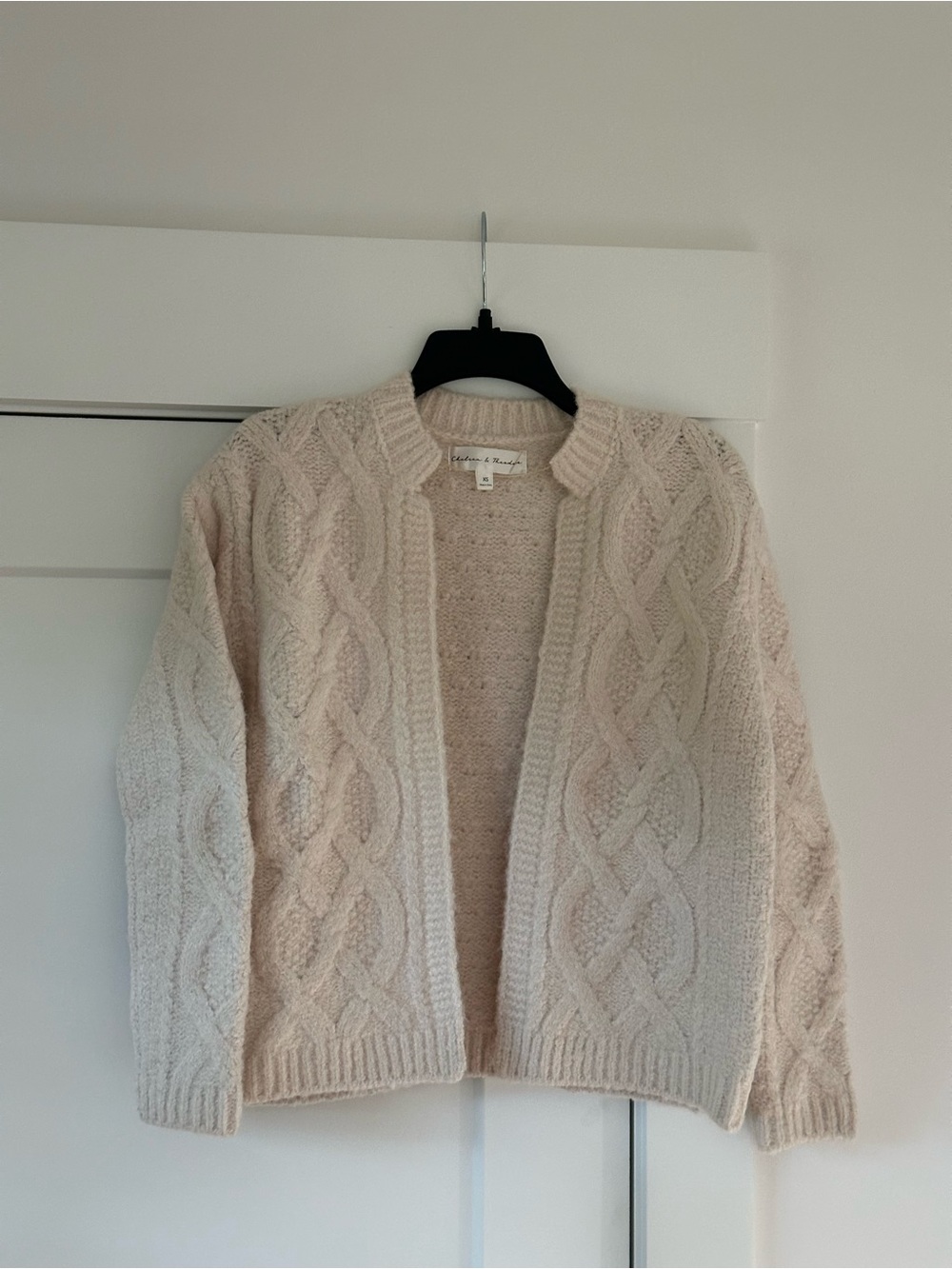 Chelsea & Theodore Cream Cable Knit Open Cardigan